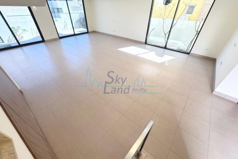 Villa de 5 dormitorios en Umm Suqeim, UAE No. 90924 24