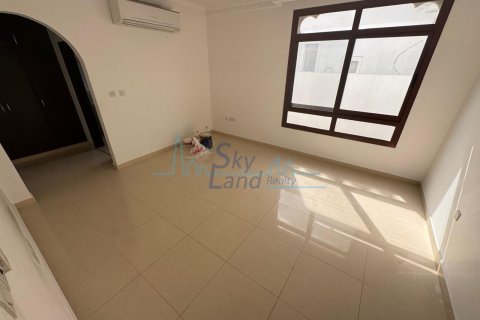 Villa de 4 dormitorios en Jumeirah, UAE No. 90926 5