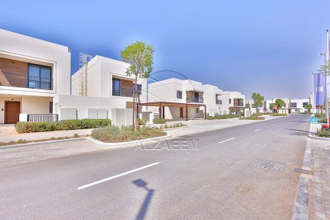 Villa de 4 chambres à Yas Island, UAE No. 91091 2
