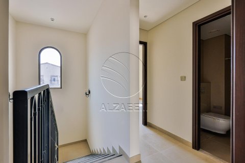 3 bedrooms Townhouse in Khalifa City, UAE No. 91090 7