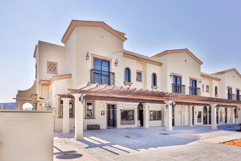 3 bedrooms Townhouse in Khalifa City, UAE No. 91090 2