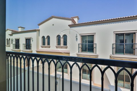 3 bedrooms Townhouse in Khalifa City, UAE No. 91090 11