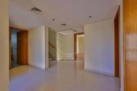 Villa de 4 dormitorios en Al Raha Gardens, UAE No. 91089 23
