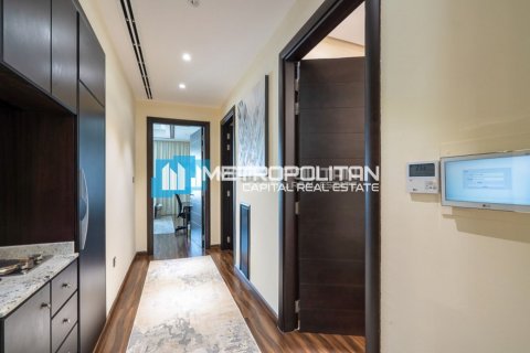 Villa de 4 dormitorios en Al Bateen, UAE No. 8997 22