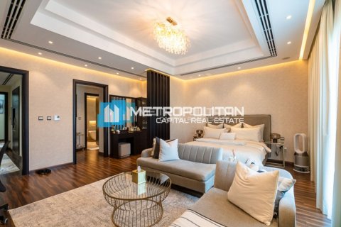 Villa de 4 dormitorios en Al Bateen, UAE No. 8997 19