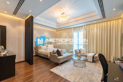 Villa de 4 dormitorios en Al Bateen, UAE No. 8997 17