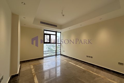 2 bedrooms Apartment in Doha, Qatar No. 60954 13