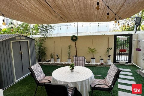 Villa de 3 chambres  No. 107410 2