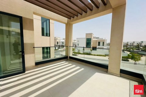 4 غرف نوم فيلا  رقم 107398 4