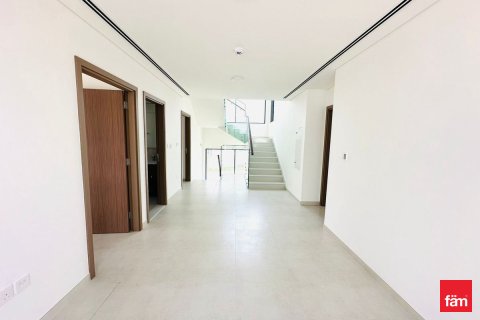 4 غرف نوم فيلا  رقم 107398 11