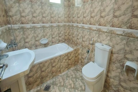 Villa de 7 chambres à Abu Dhabi, UAE No. 90068 3