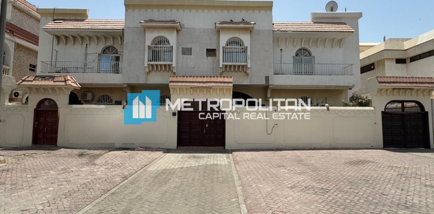 12 bedrooms Commercial Villa in Al Zaab, UAE No. 82419