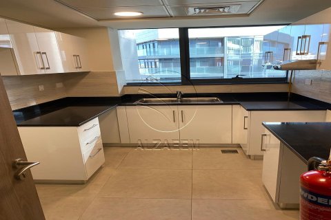 2 bedrooms Apartment on the Saadiyat Island, UAE No. 90366 9