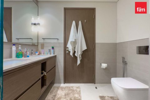 Appartement de 2 chambres à Dubai, UAE No. 105631 19
