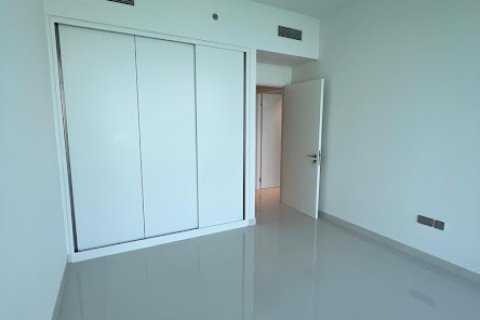 2 غرف نوم شقة في BEACH VISTA TOWER 2 EMAAR Beachfront, الإمارات العربية المتحدة رقم 96939 10