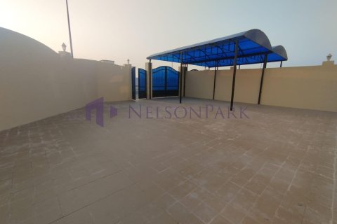 6 bedrooms Villa in Al Shamal, Qatar No. 57731 7