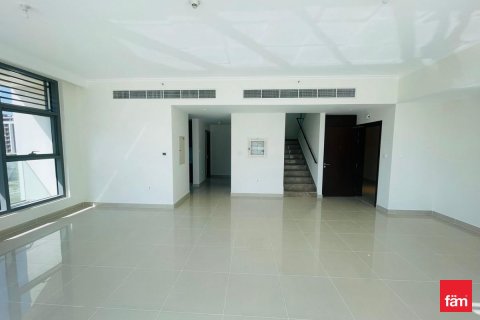 Apartment de 4 dormitorios en Dubai Hills Estate, UAE No. 100339 3