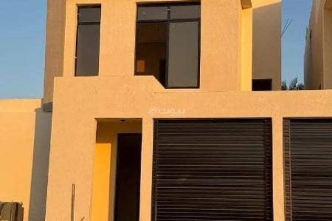Villa de 4 chambres à Khobar, Saudi Arabia No. 60239 1
