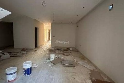 Villa de 4 chambres à Khobar, Saudi Arabia No. 60239 5