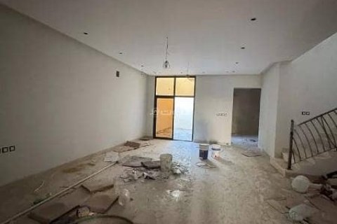 Villa de 4 chambres à Khobar, Saudi Arabia No. 60239 3