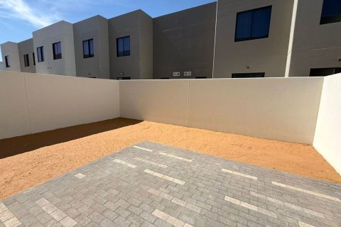 Townhouse de 2 dormitorios en  Yas Island, UAE No. 79048 20