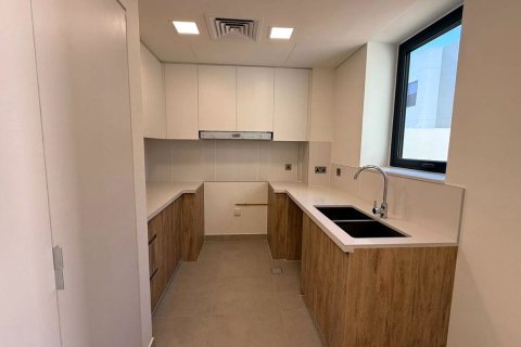 Townhouse de 2 dormitorios en  Yas Island, UAE No. 79048 7