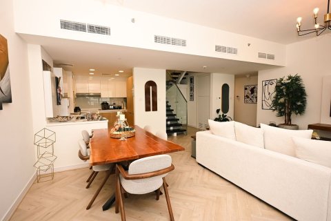 Apartment de 4 dormitorios en Al Raha Beach, UAE No. 79046 3