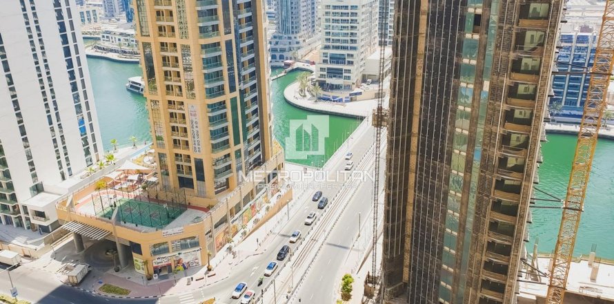 Appartement de 4 chambres à Sadaf, UAE No. 78169