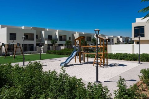 NOOR TOWNHOUSES  No. 69531