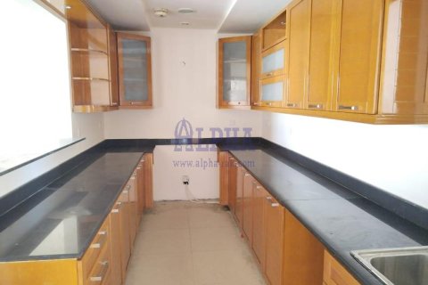 4 bedrooms Townhouse in Al Hamra Village, UAE No. 91756 13