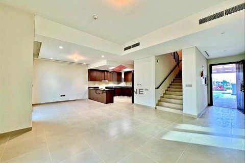 Townhouse de 3 dormitorios en Khalifa City, UAE No. 86391 3