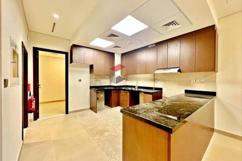 Townhouse de 2 chambres à Khalifa City, UAE No. 86390 18
