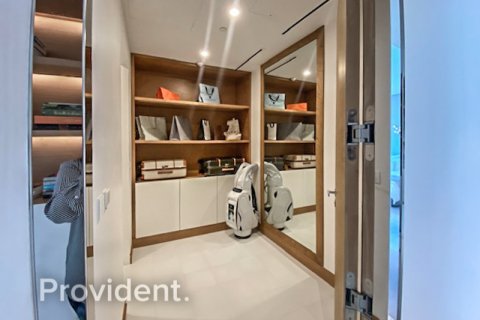 Apartment de 4 dormitorios en Palm Jumeirah, UAE No. 96121 6