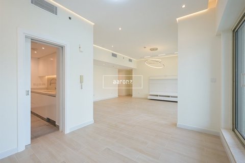 3 bedrooms Apartment  No. 106158 4