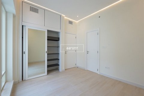 3 bedrooms Apartment  No. 106158 11