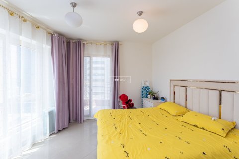 1 bedroom Apartment in Jumeirah Lake Towers, UAE No. 102319 2