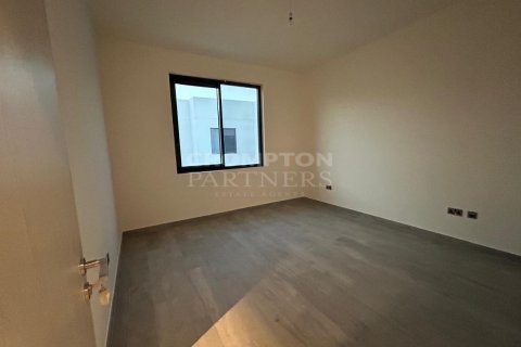 2 bedrooms Townhouse on the Yas Island, UAE No. 83190 4