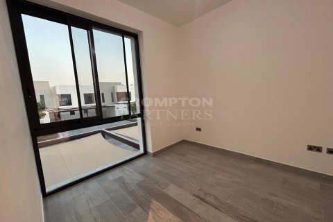 2 bedrooms Townhouse on the Yas Island, UAE No. 83190 5