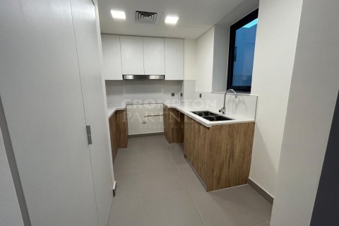 2 bedrooms Townhouse on the Yas Island, UAE No. 83190 6