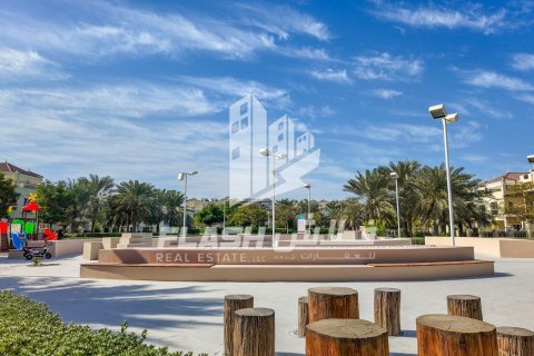 Квартира с 2 спальнями в Al Hamra Village, ОАЭ №88542 33
