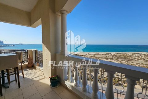 Квартира с 2 спальнями в Al Hamra Village, ОАЭ №88542 4