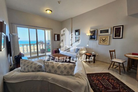 Квартира с 2 спальнями в Al Hamra Village, ОАЭ №88542 7