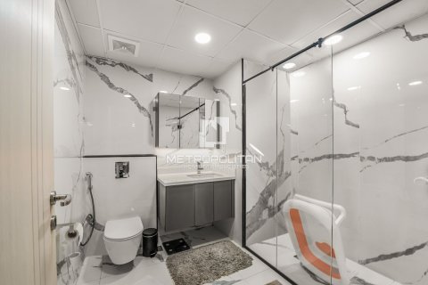 Квартира с 2 спальнями в Emaar 6 Towers, ОАЭ №77945 11