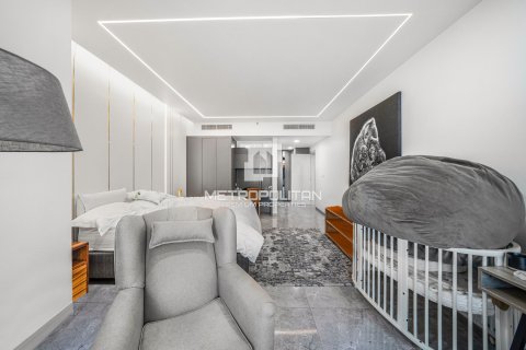 Квартира с 2 спальнями в Emaar 6 Towers, ОАЭ №77945 14