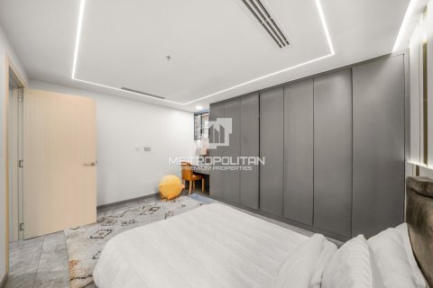 Квартира с 2 спальнями в Emaar 6 Towers, ОАЭ №77945 13