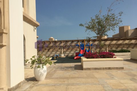 2 bedrooms Apartment in Doha, Qatar No. 58325 20