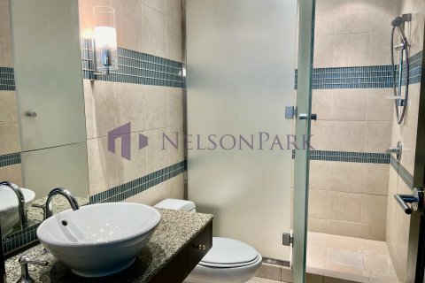 2 bedrooms Apartment in Doha, Qatar No. 58325 8