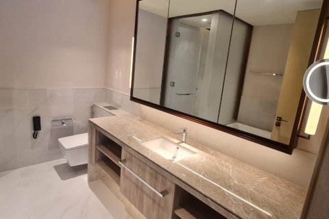 Квартира с 1 спальней в ADDRESS HARBOUR POINT, Дубай, ОАЭ №97395 14