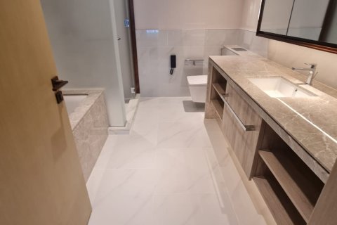 Квартира с 1 спальней в ADDRESS HARBOUR POINT, Дубай, ОАЭ №97395 15
