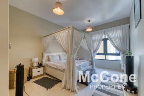 Apartment de 3 dormitorios en Greens, UAE No. 74656 13